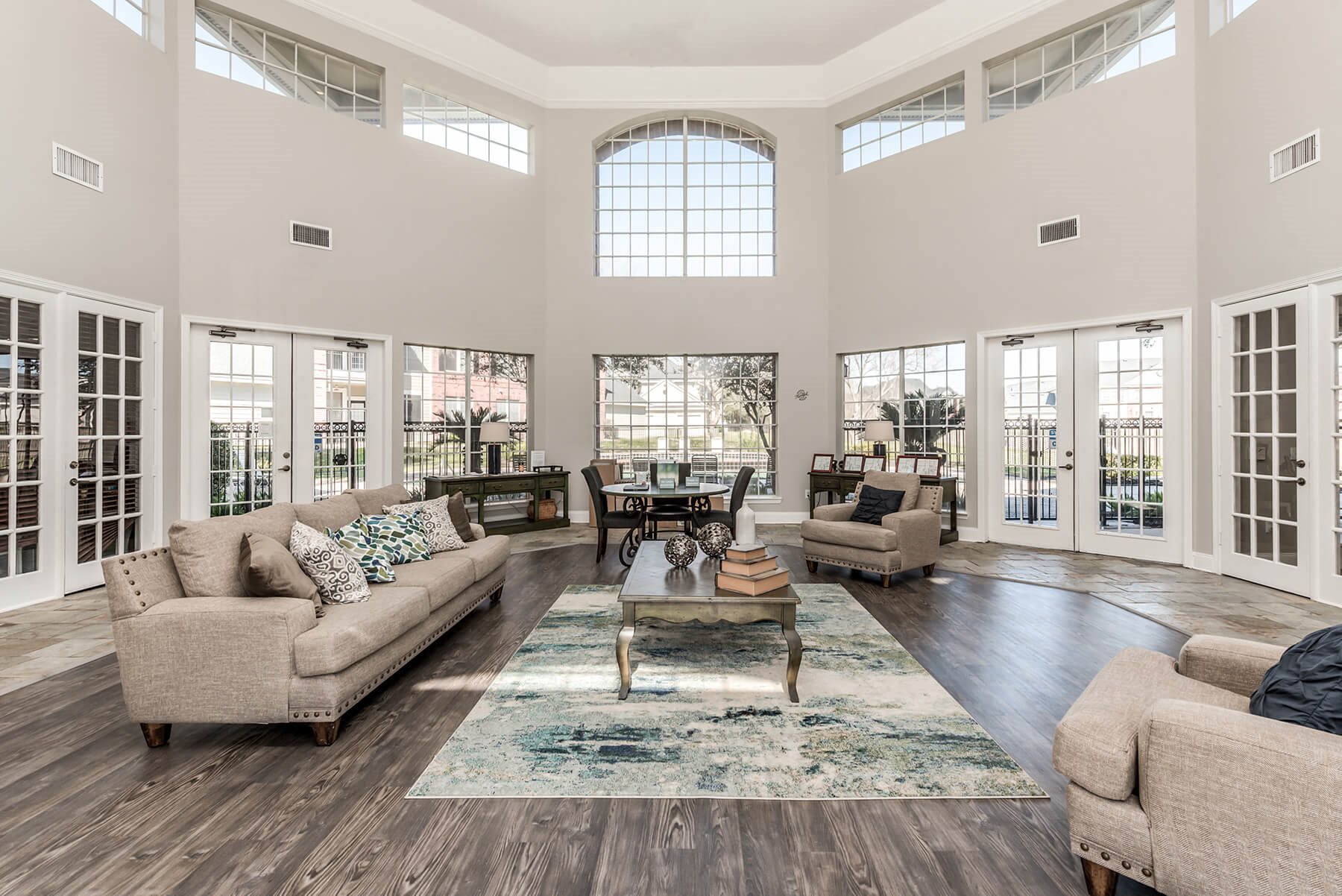 ClubHouse at Hollow Creek in Conroe TX